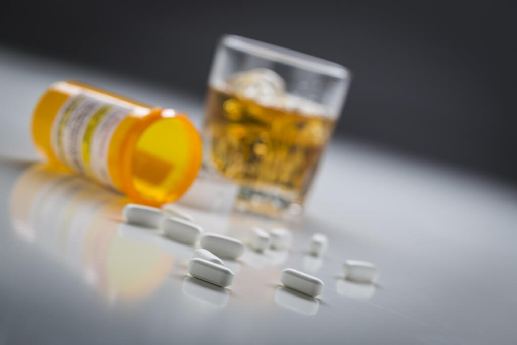 Dangers of Mixing Klonopin and Alcohol