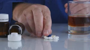 Dangers of Mixing Percocet and Alcohol